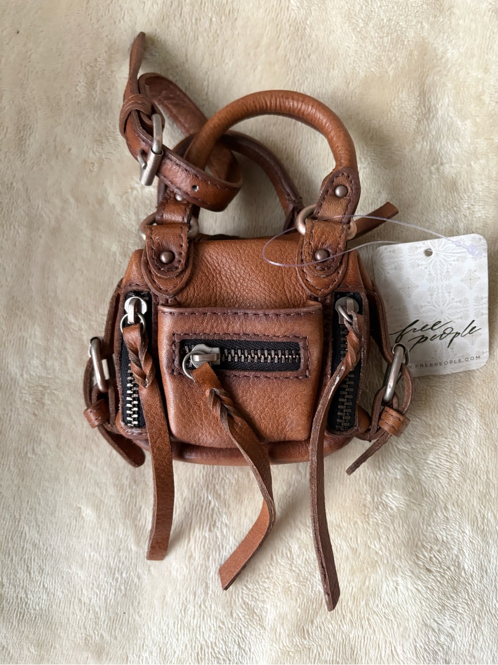 We The Free Micro Emerson Mini Bag🔥Saddle• New with tags! - Picture 12 of 15